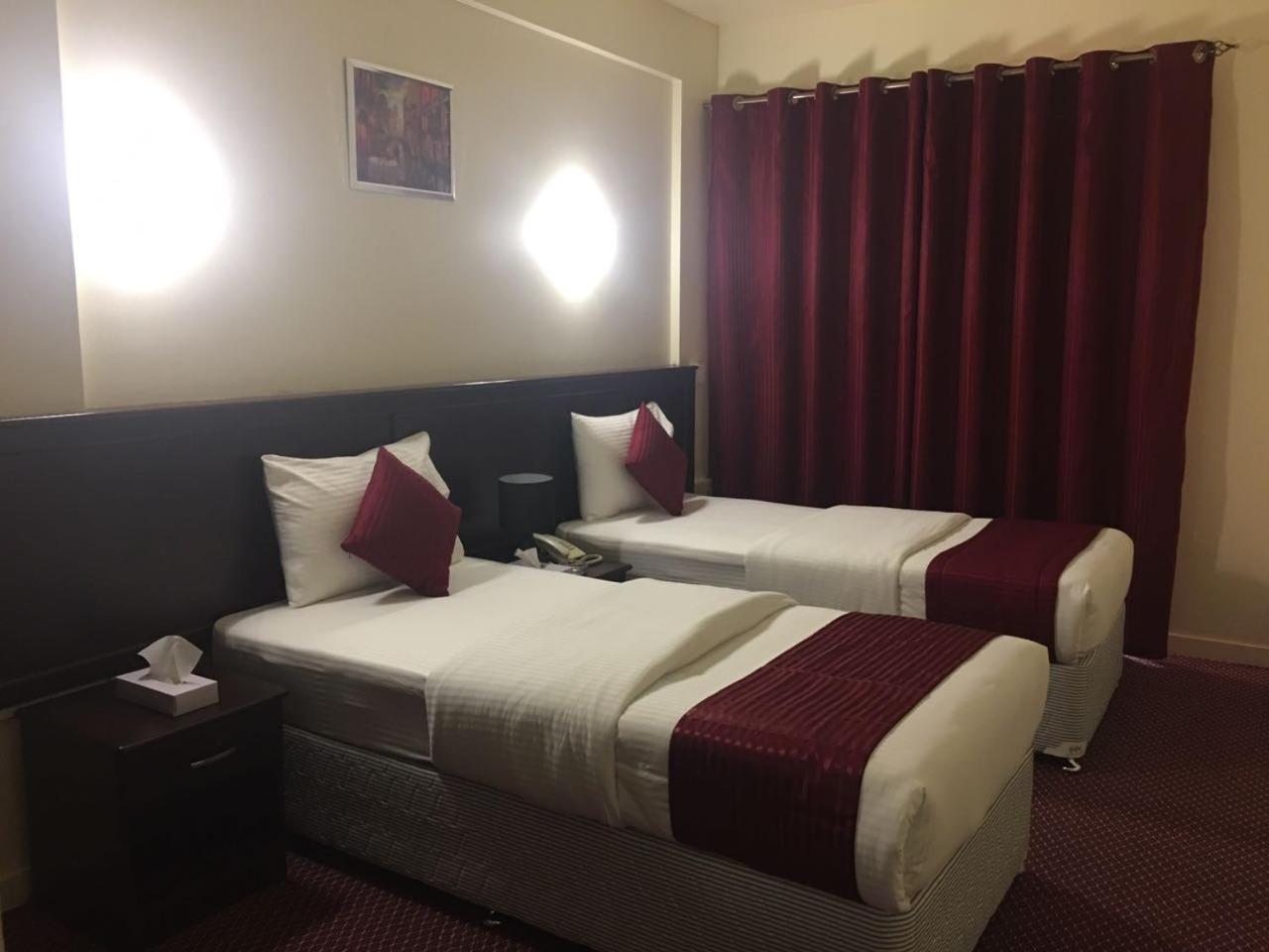 Simba Hotel Dubai Luaran gambar